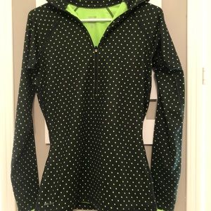 Nike fitted sweatshirt